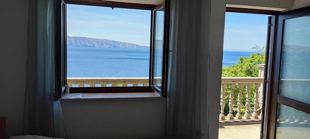 Apartment And Rooms Busa 3 Senj  Eksteriør billede