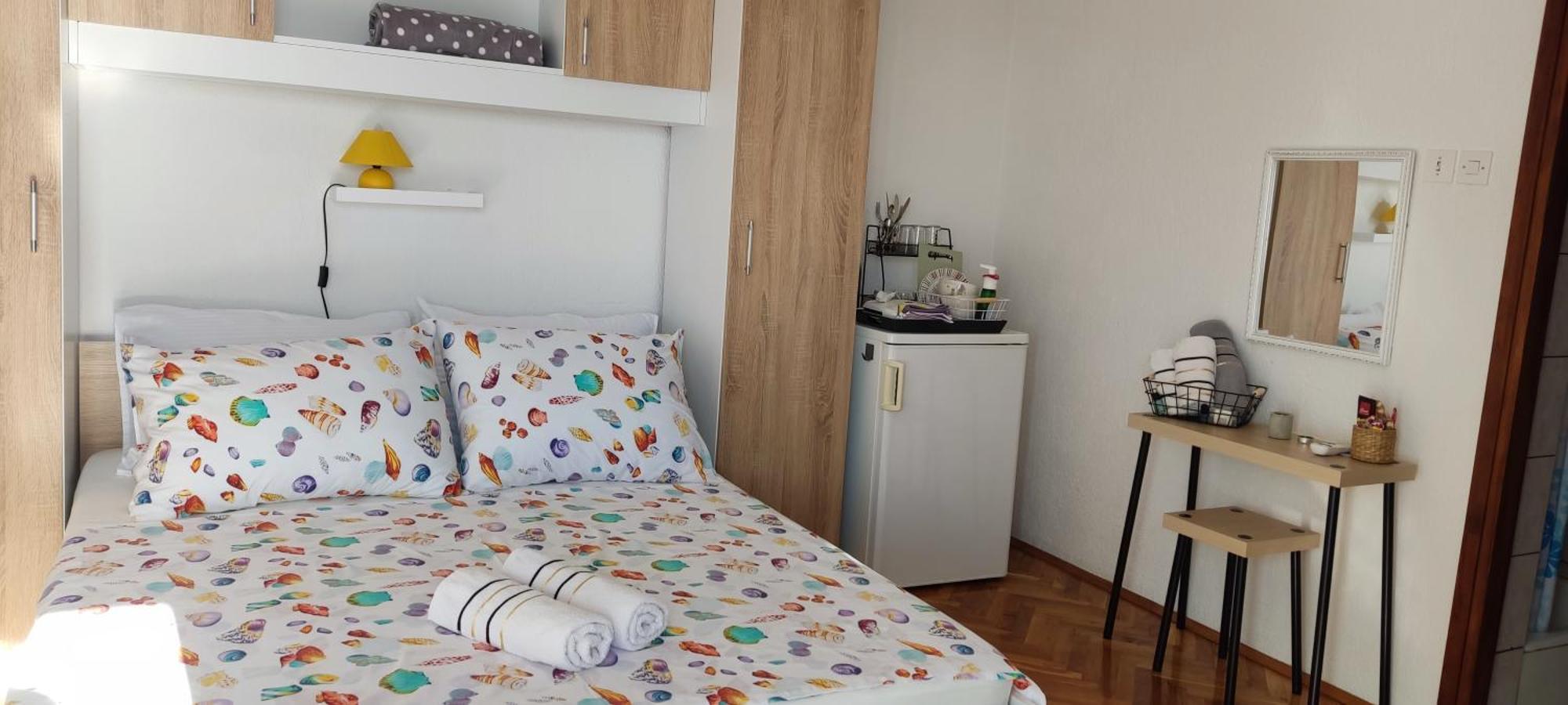Apartment And Rooms Busa 3 Senj  Eksteriør billede